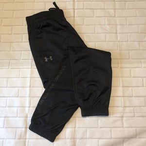 Under Armour Jogging Pants. Loose Fit. Sz Lg.